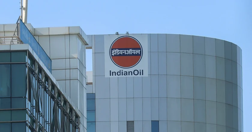 IOC resumes Russian oil flows, diversifies with US crude